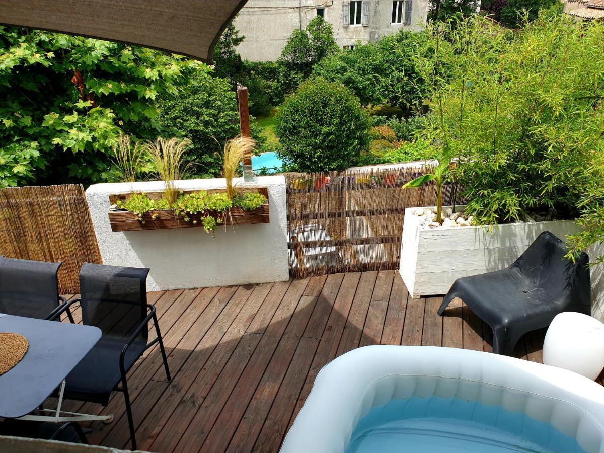 Duplex Avec Spa Et Terrasse En Plein Centre Du Village Saint-Jean-du-Gard Exterior foto